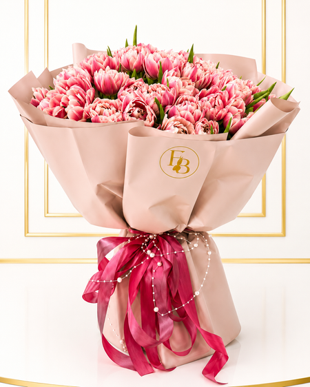 The Signature Tulips/ Букет "Емблематични лалета"